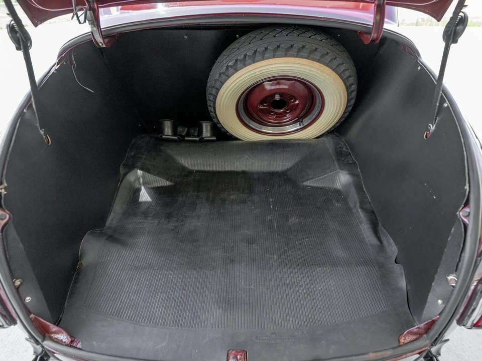 1941 Ford Standard & Deluxe & Super Deluxe - Image 28 of 31