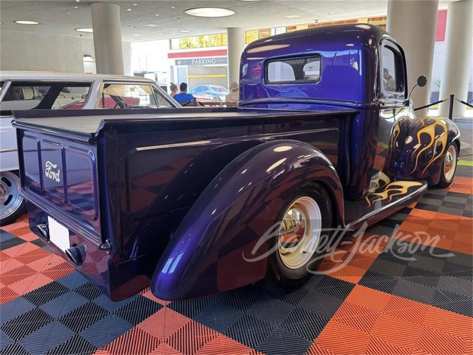1941 Ford Standard & Deluxe & Super Deluxe - Image 3 of 5