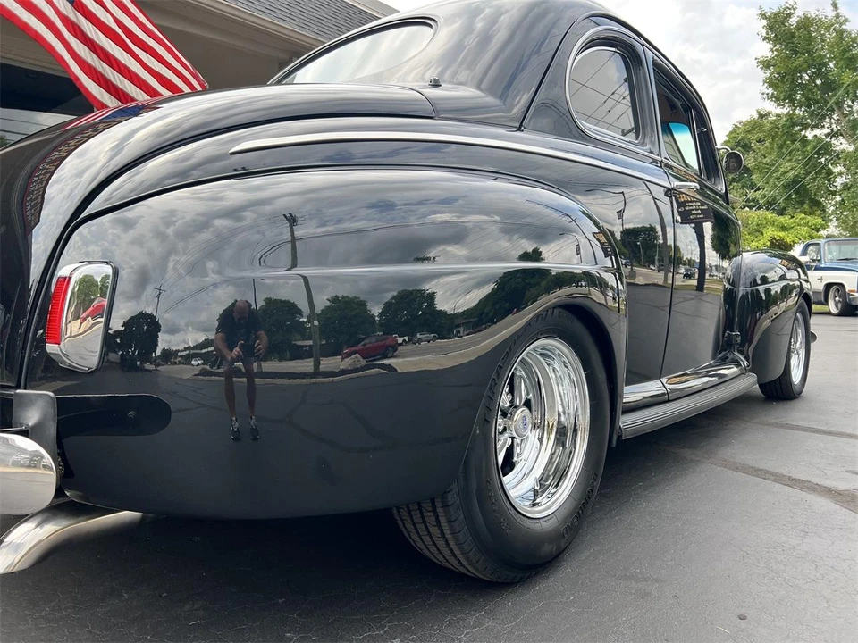 1941 Ford Standard & Deluxe & Super Deluxe - Image 23 of 31