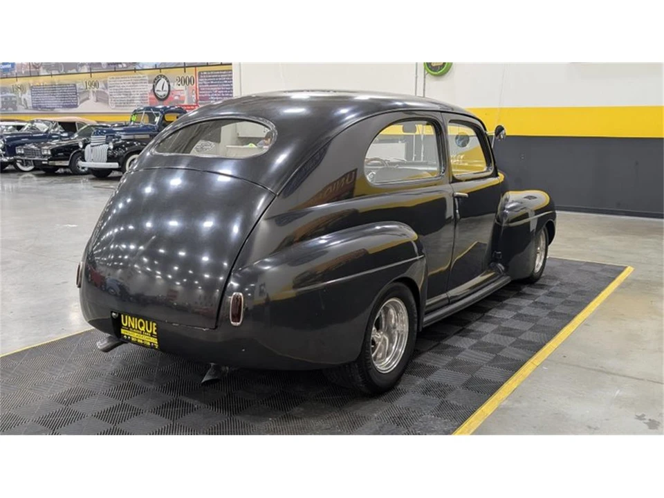 1941 Ford Standard & Deluxe & Super Deluxe - Image 3 of 9