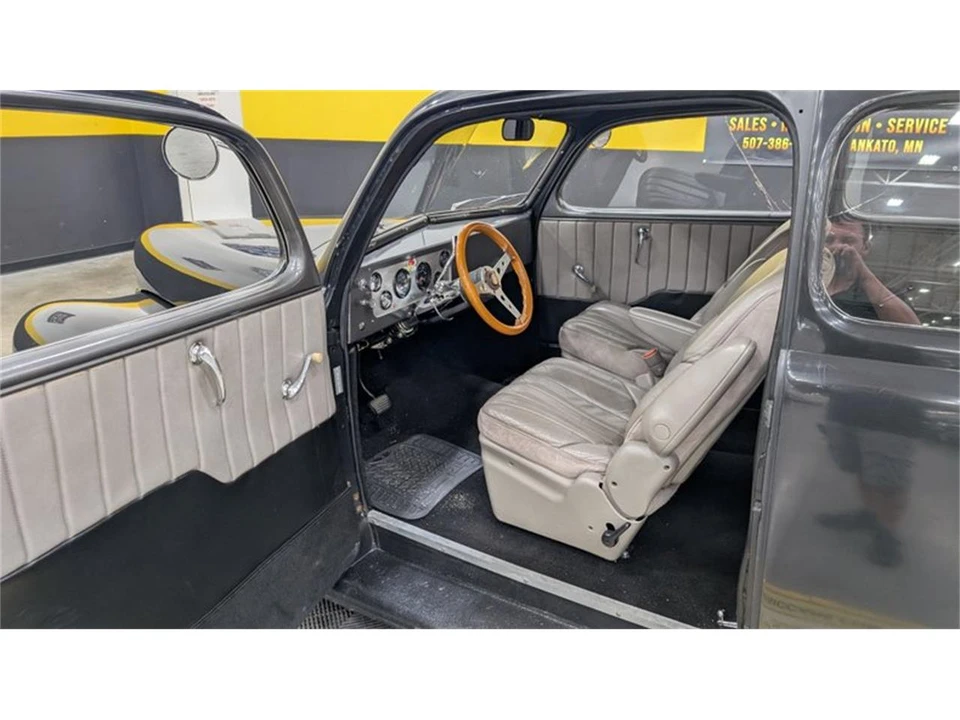 1941 Ford Standard & Deluxe & Super Deluxe - Image 7 of 9