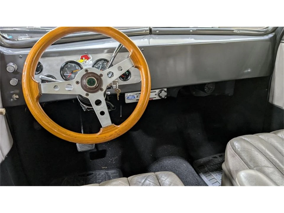 1941 Ford Standard & Deluxe & Super Deluxe - Image 8 of 9