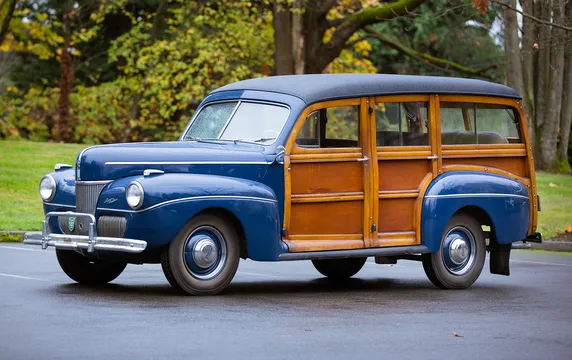 1941 Ford Deluxe Station Wagon