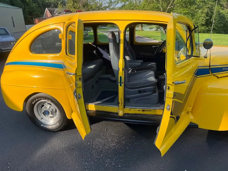 1941 Ford Standard & Deluxe & Super Deluxe - Image 13 of 15