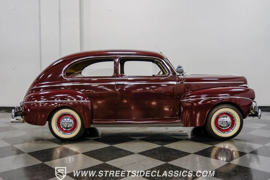 1941 Ford Standard & Deluxe & Super Deluxe - Image 14 of 21