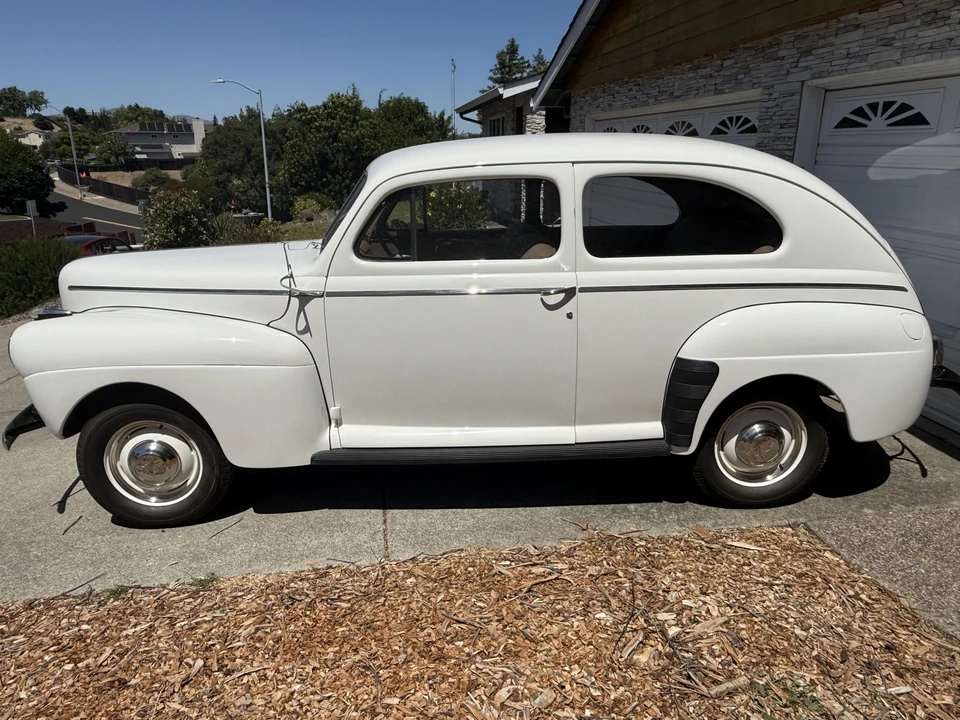 1941 Ford Standard & Deluxe & Super Deluxe - Image 3 of 31