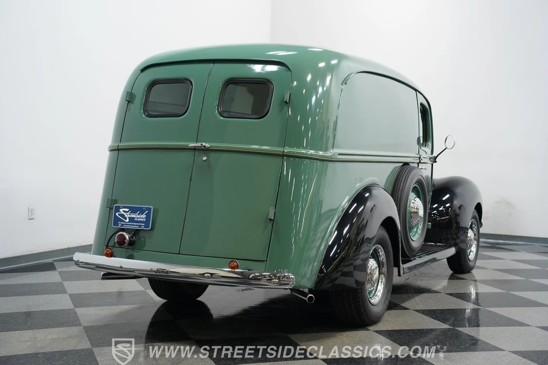 1941 Ford Pickup (1940-1947) - Image 11 of 12
