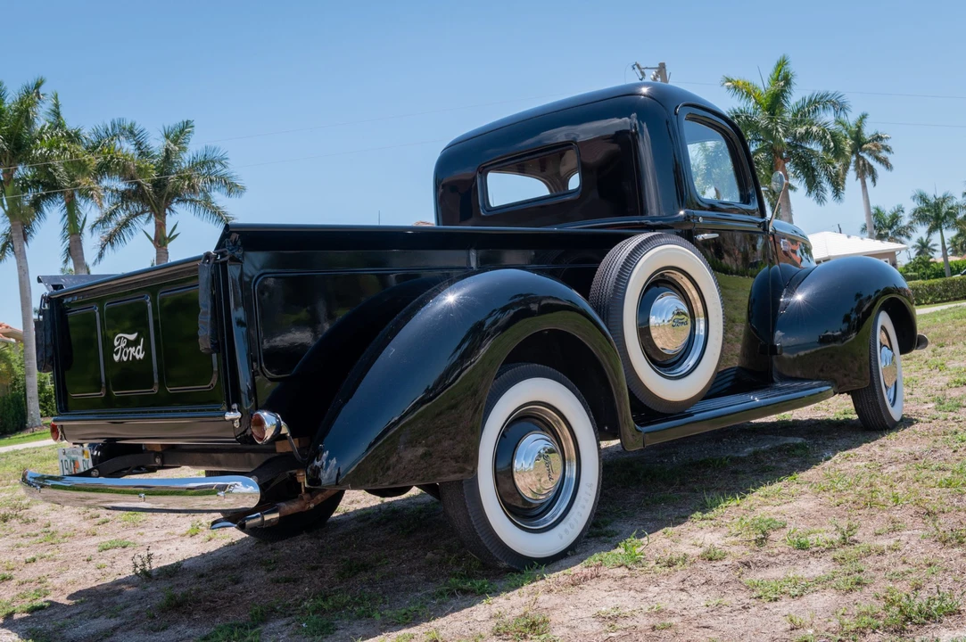 1941 Ford Pickup (1940-1947) - Image 29 of 31