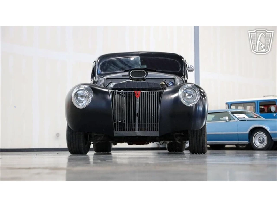 1941 Ford Standard & Deluxe & Super Deluxe - Image 2 of 31
