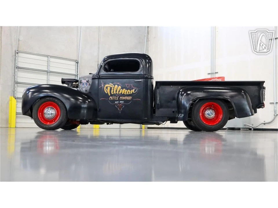 1941 Ford Standard & Deluxe & Super Deluxe - Image 4 of 31
