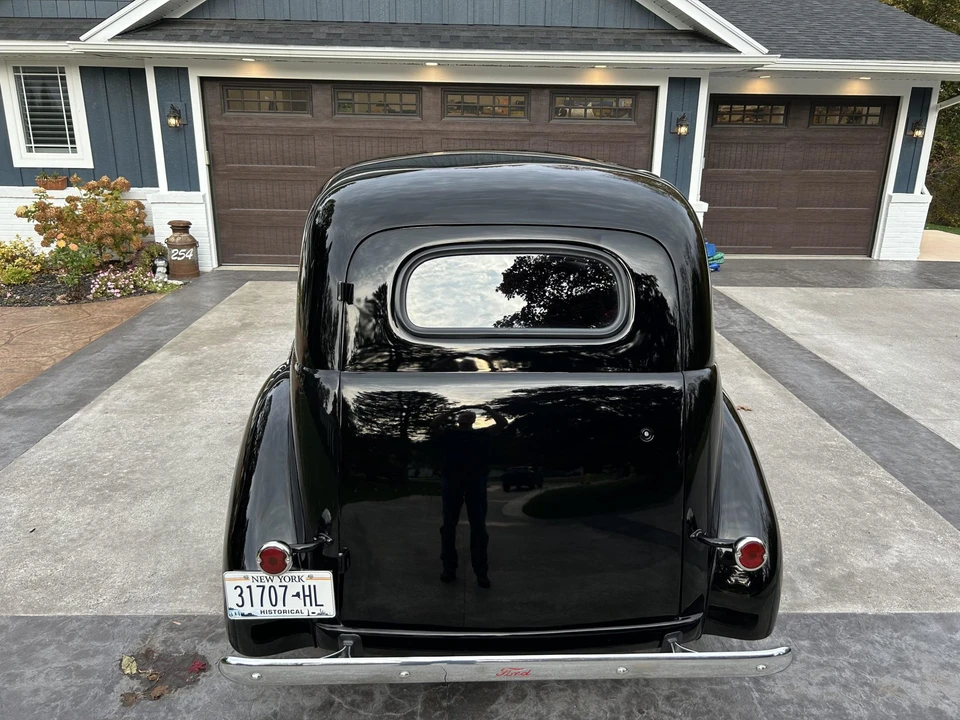 1941 Ford Standard & Deluxe & Super Deluxe - Image 17 of 31