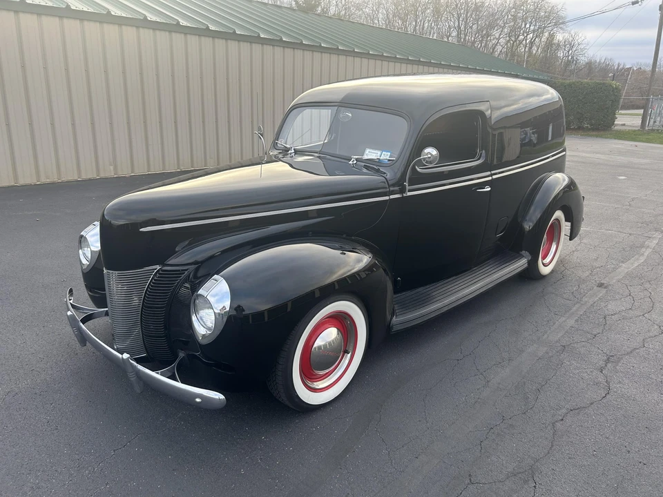 1941 Ford Standard & Deluxe & Super Deluxe - Image 3 of 31