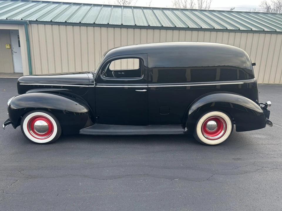 1941 Ford Standard & Deluxe & Super Deluxe - Image 5 of 31