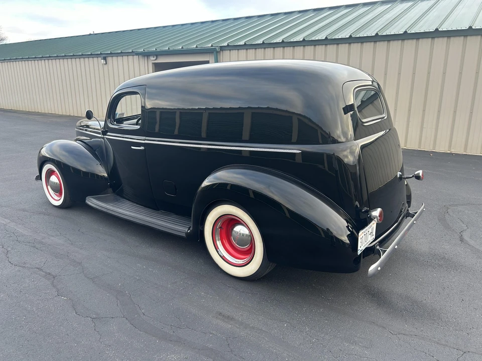 1941 Ford Standard & Deluxe & Super Deluxe - Image 6 of 31