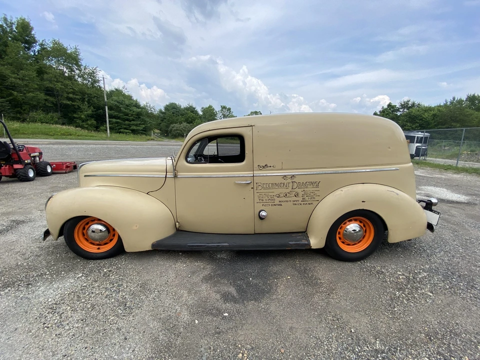1941 Ford Standard & Deluxe & Super Deluxe - Image 13 of 31