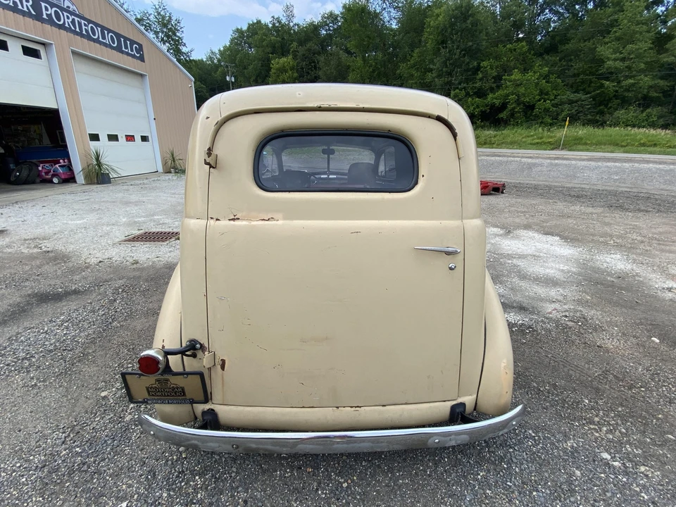 1941 Ford Standard & Deluxe & Super Deluxe - Image 11 of 31