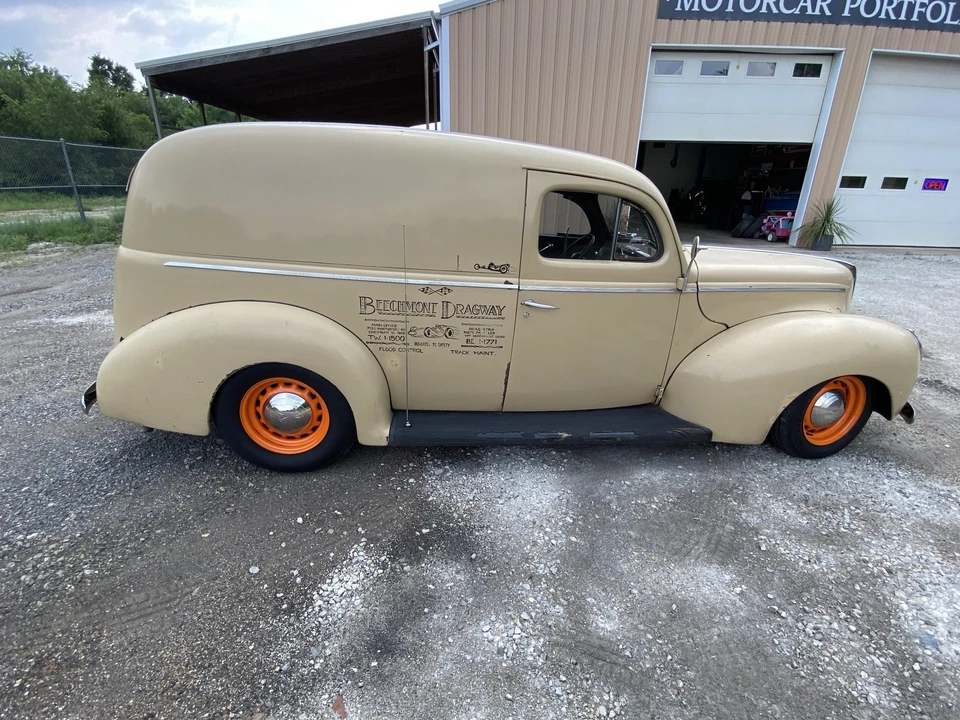 1941 Ford Standard & Deluxe & Super Deluxe - Image 9 of 31