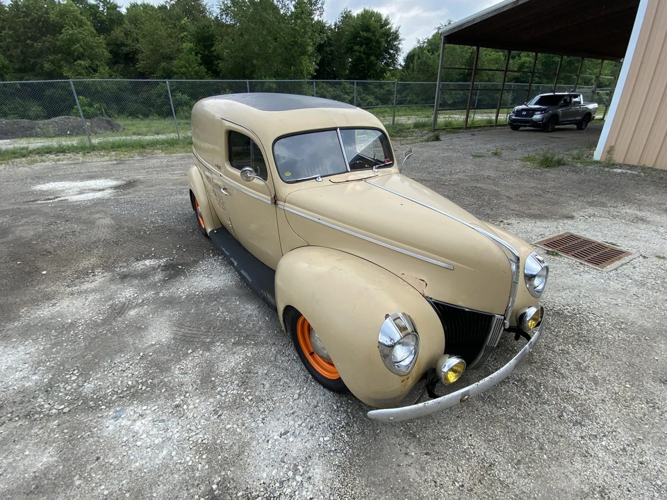 1941 Ford Standard & Deluxe & Super Deluxe - Image 6 of 31