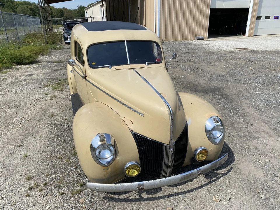 1941 Ford Standard & Deluxe & Super Deluxe - Image 5 of 31
