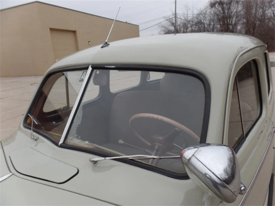 1941 Ford Standard & Deluxe & Super Deluxe - Image 18 of 31