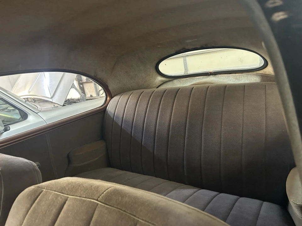 1941 Ford Standard & Deluxe & Super Deluxe - Image 3 of 6