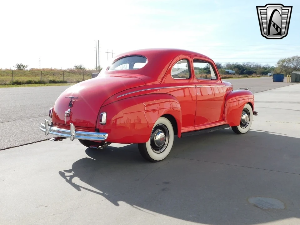 1941 Ford Standard & Deluxe & Super Deluxe - Image 11 of 21