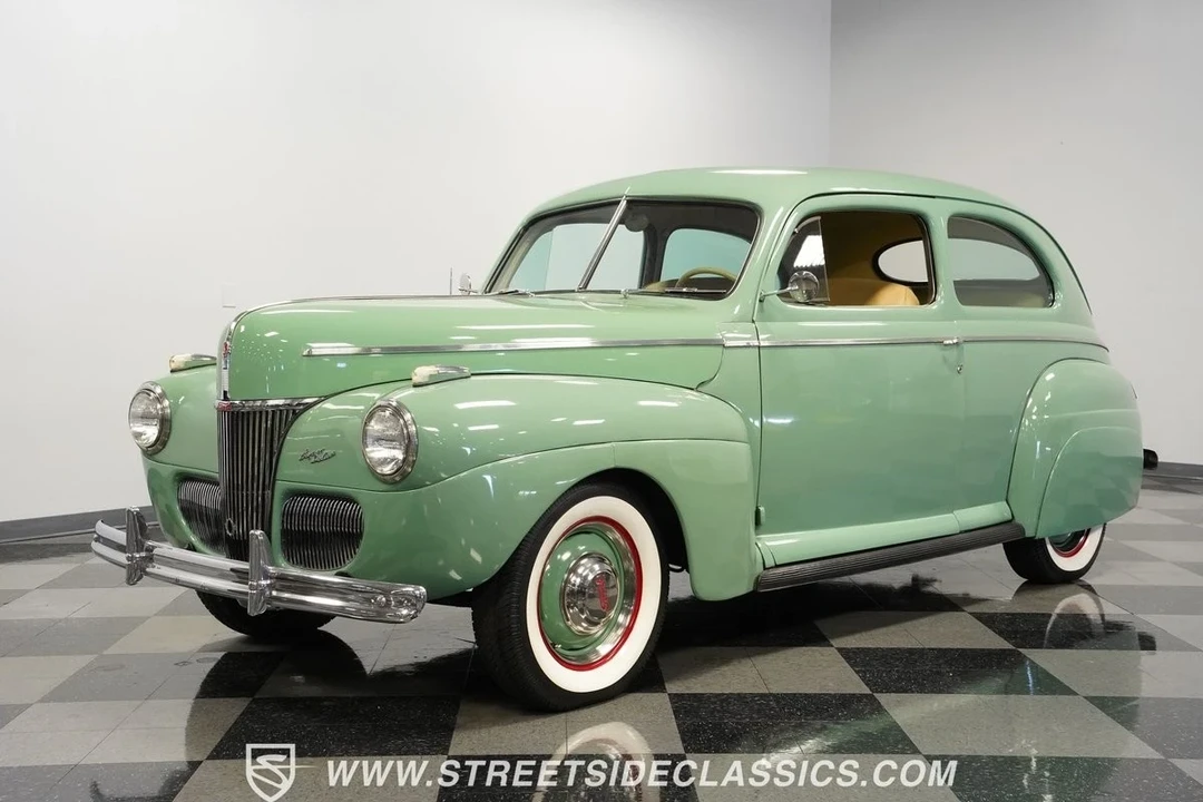 1941 Ford Standard & Deluxe & Super Deluxe - Image 6 of 12