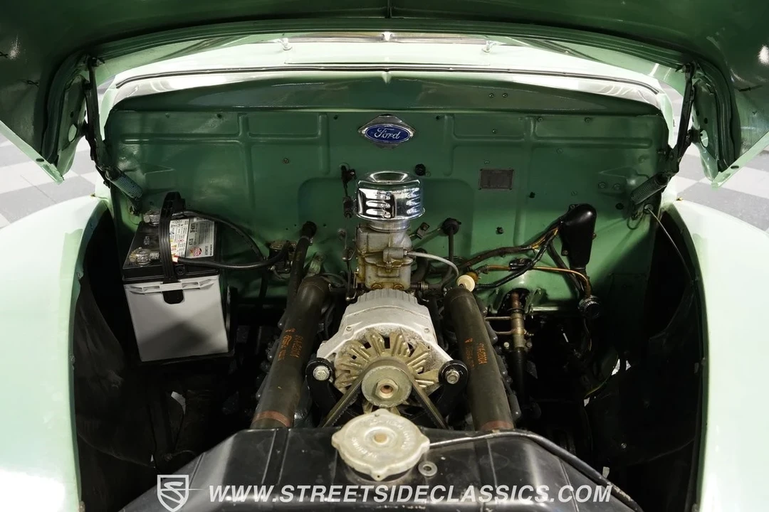 1941 Ford Standard & Deluxe & Super Deluxe - Image 4 of 12