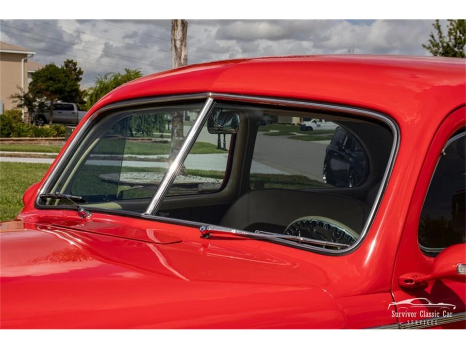 1941 Ford Standard & Deluxe & Super Deluxe - Image 30 of 31