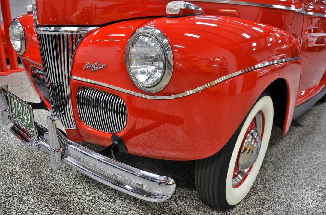 1941 Ford Standard & Deluxe & Super Deluxe - Image 10 of 31
