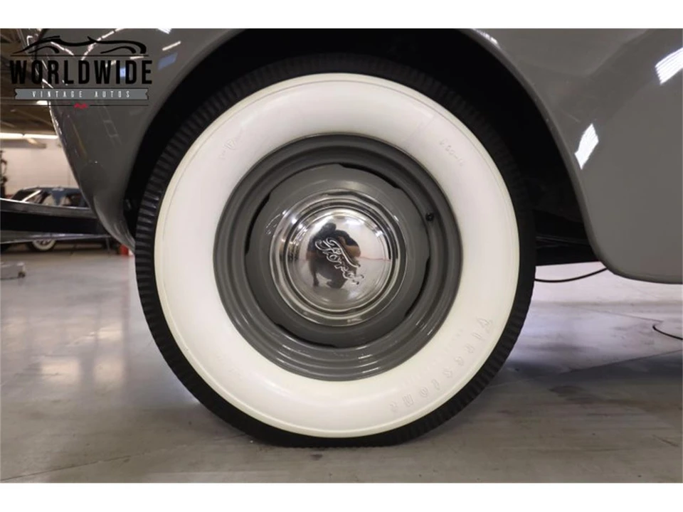 1941 Ford Standard & Deluxe & Super Deluxe - Image 16 of 31