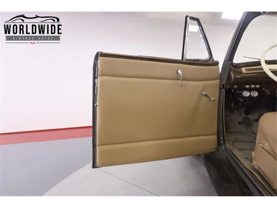 1941 Ford Standard & Deluxe & Super Deluxe - Image 28 of 31