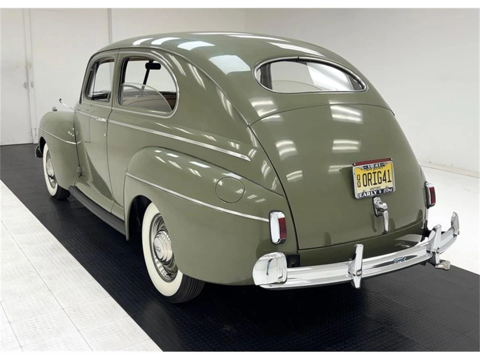 1941 Ford Standard & Deluxe & Super Deluxe - Image 3 of 31