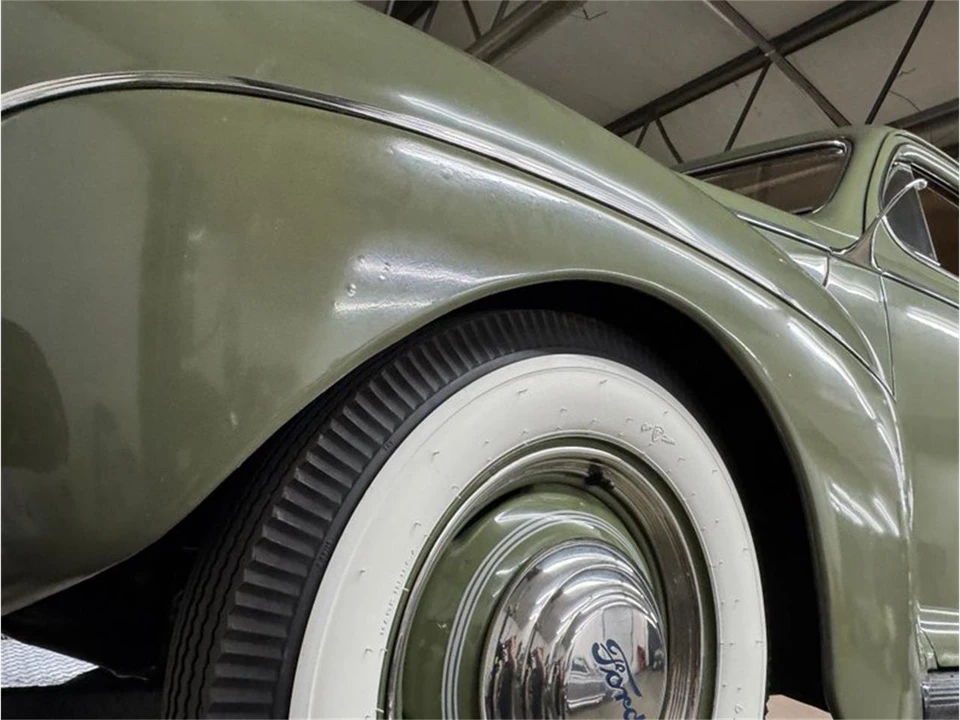 1941 Ford Standard & Deluxe & Super Deluxe - Image 29 of 31