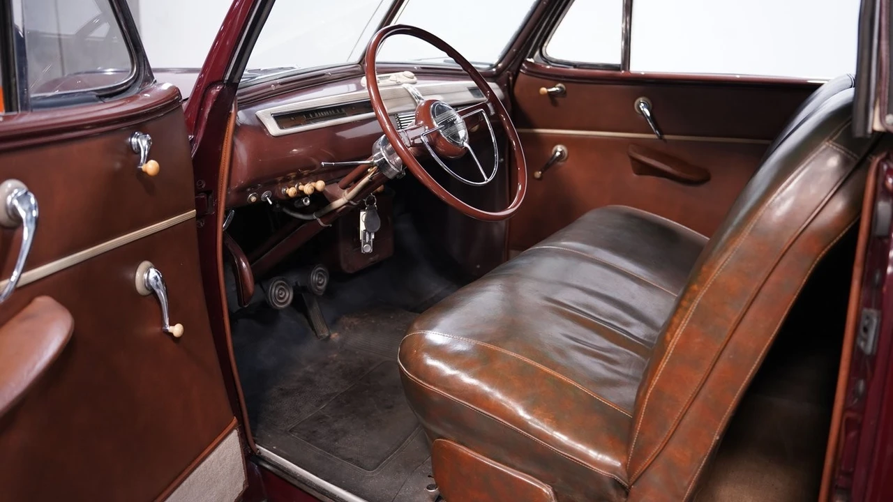 1941 Ford Standard & Deluxe & Super Deluxe - Image 5 of 12