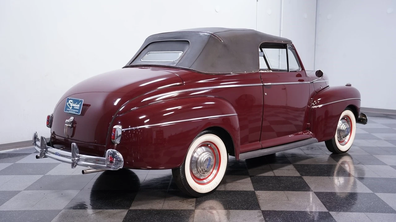 1941 Ford Standard & Deluxe & Super Deluxe - Image 11 of 12