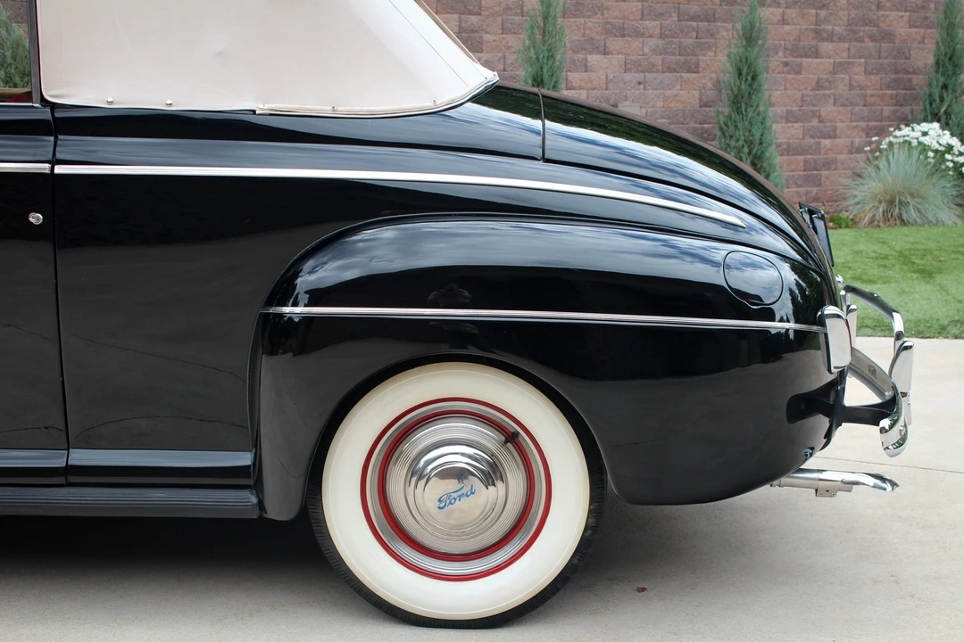 1941 Ford Standard & Deluxe & Super Deluxe - Image 30 of 31