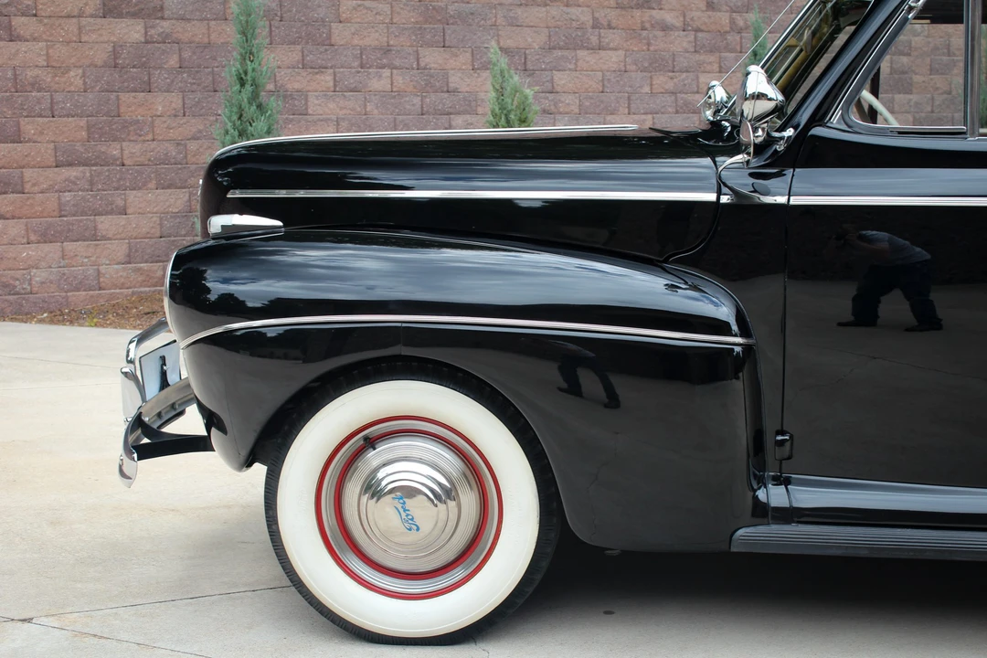 1941 Ford Standard & Deluxe & Super Deluxe - Image 28 of 31