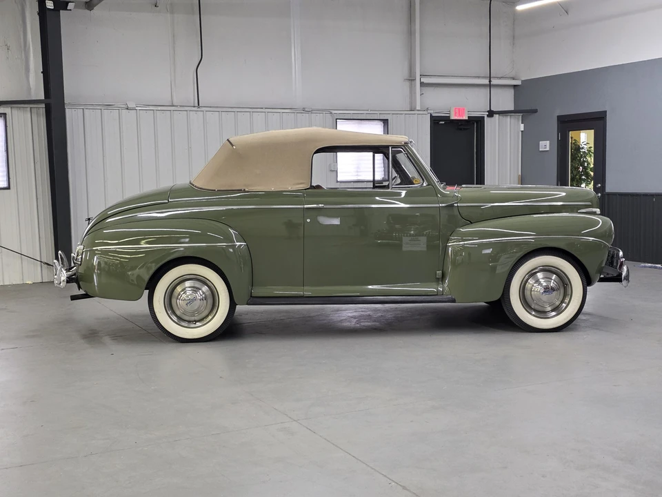 1941 Ford Standard & Deluxe & Super Deluxe - Image 26 of 31