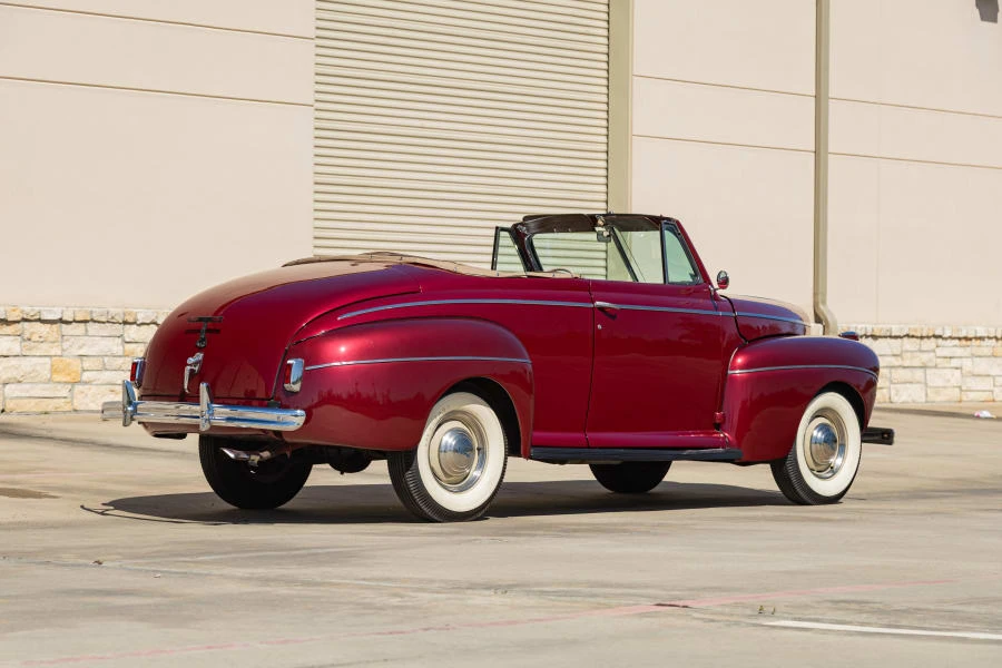 1941 Ford Standard & Deluxe & Super Deluxe - Image 3 of 31