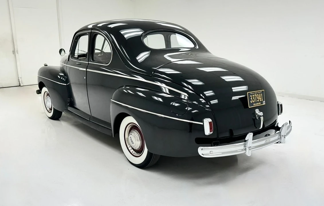 1941 Ford Standard & Deluxe & Super Deluxe - Image 3 of 12