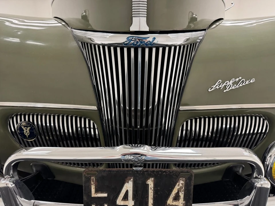 1941 Ford Standard & Deluxe & Super Deluxe - Image 10 of 31