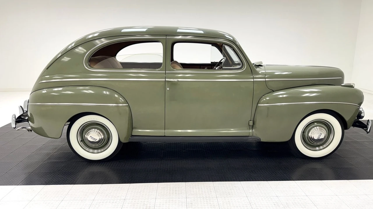 1941 Ford Standard & Deluxe & Super Deluxe - Image 6 of 31