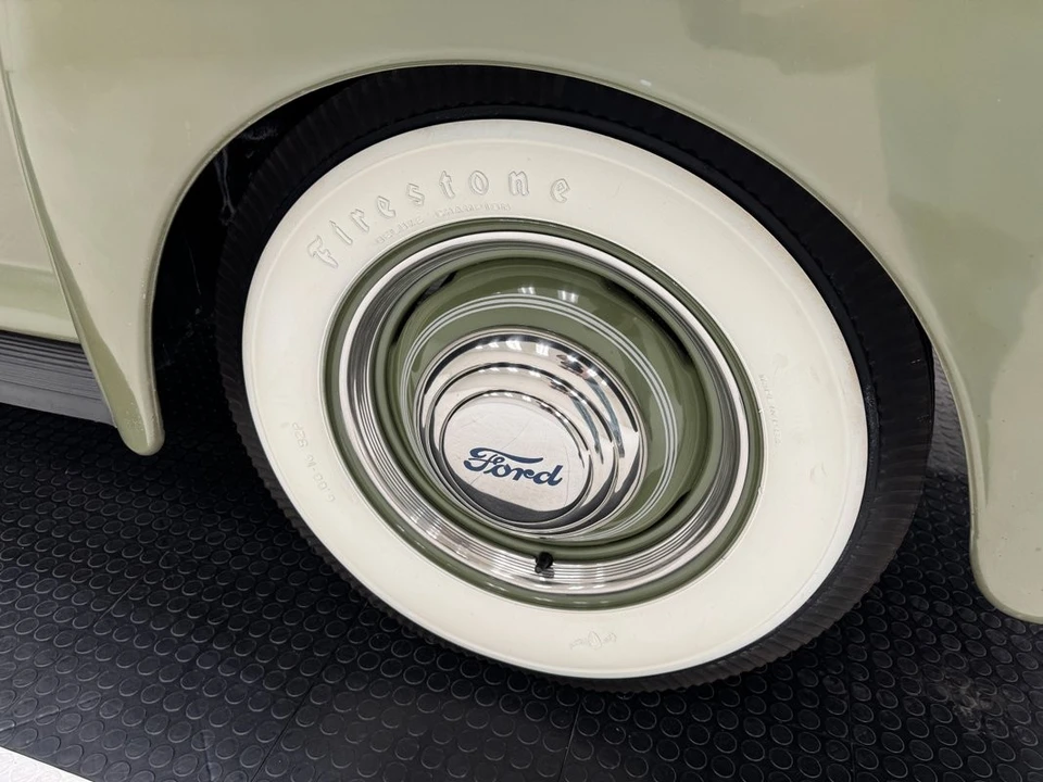 1941 Ford Standard & Deluxe & Super Deluxe - Image 19 of 31