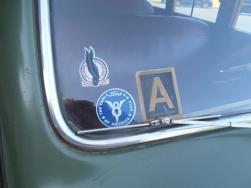 1941 Ford Standard & Deluxe & Super Deluxe - Image 26 of 31