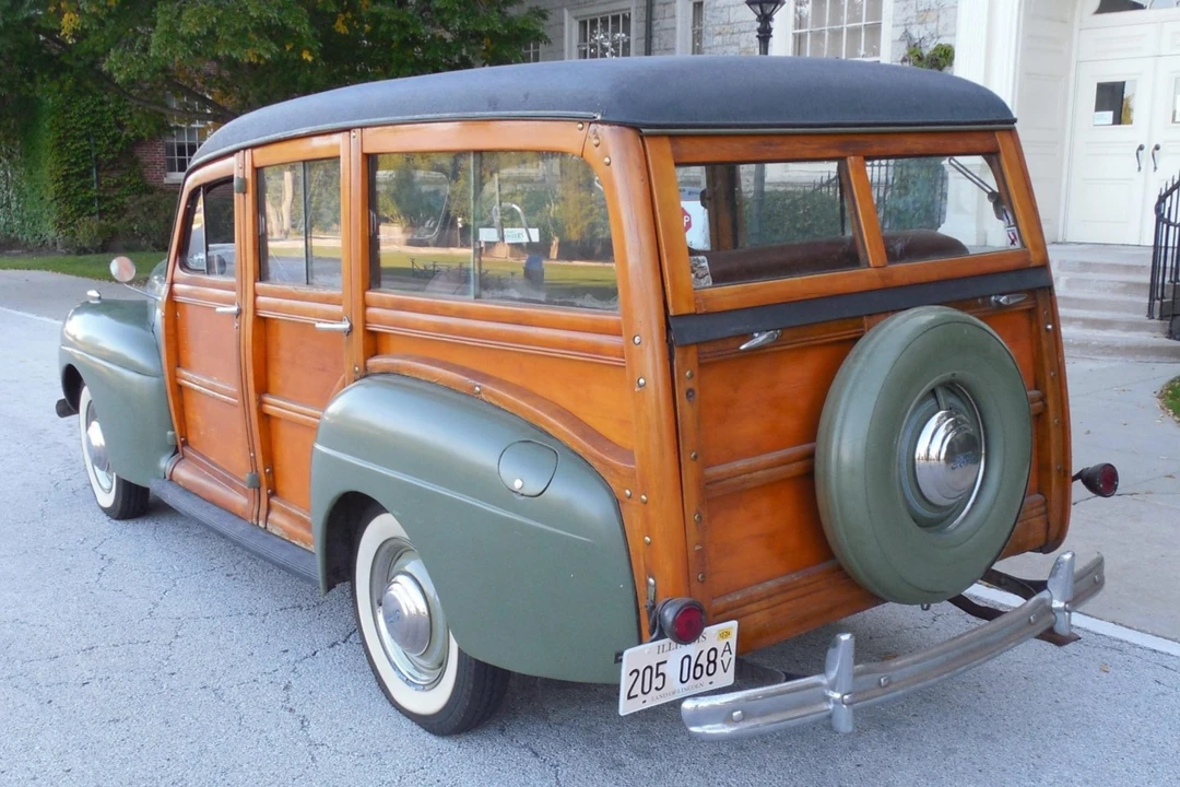 1941 Ford Standard & Deluxe & Super Deluxe - Image 13 of 31