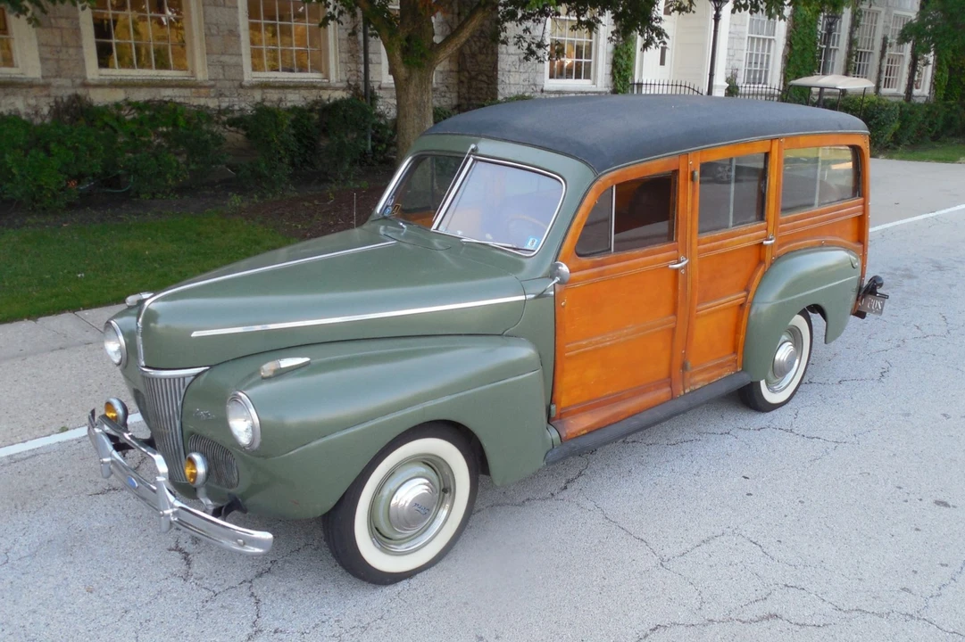 1941 Ford Standard & Deluxe & Super Deluxe - Image 4 of 31