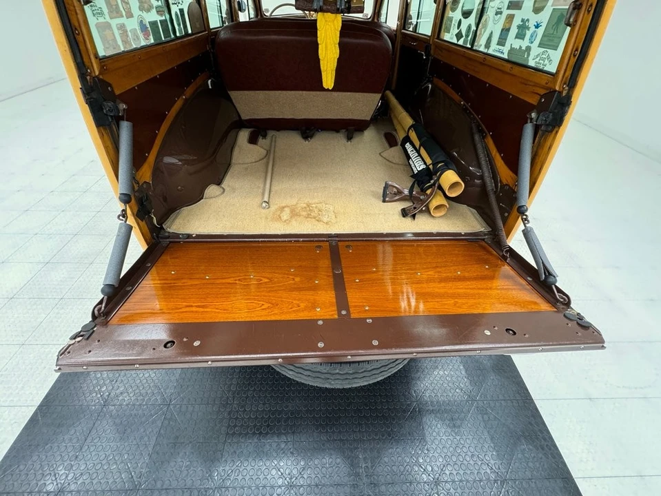 1941 Ford Standard & Deluxe & Super Deluxe - Image 24 of 31