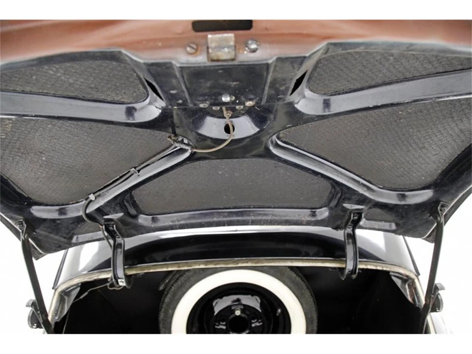 1941 Ford Standard & Deluxe & Super Deluxe - Image 30 of 31