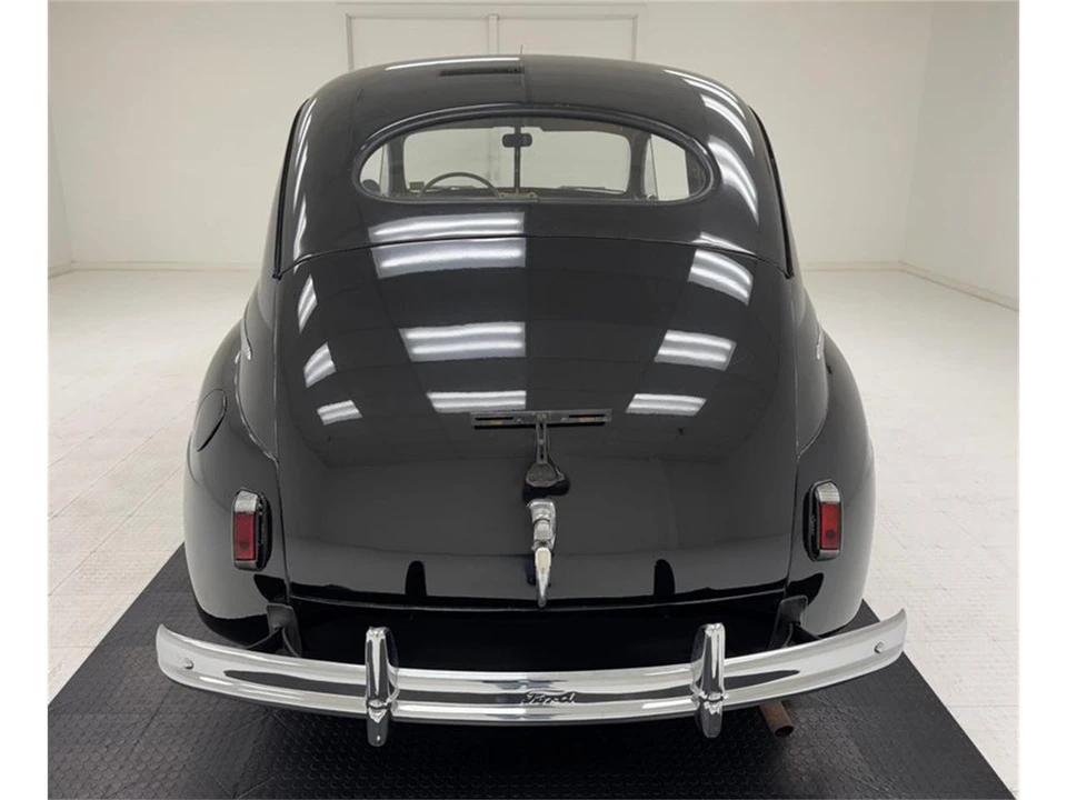 1941 Ford Standard & Deluxe & Super Deluxe - Image 4 of 31